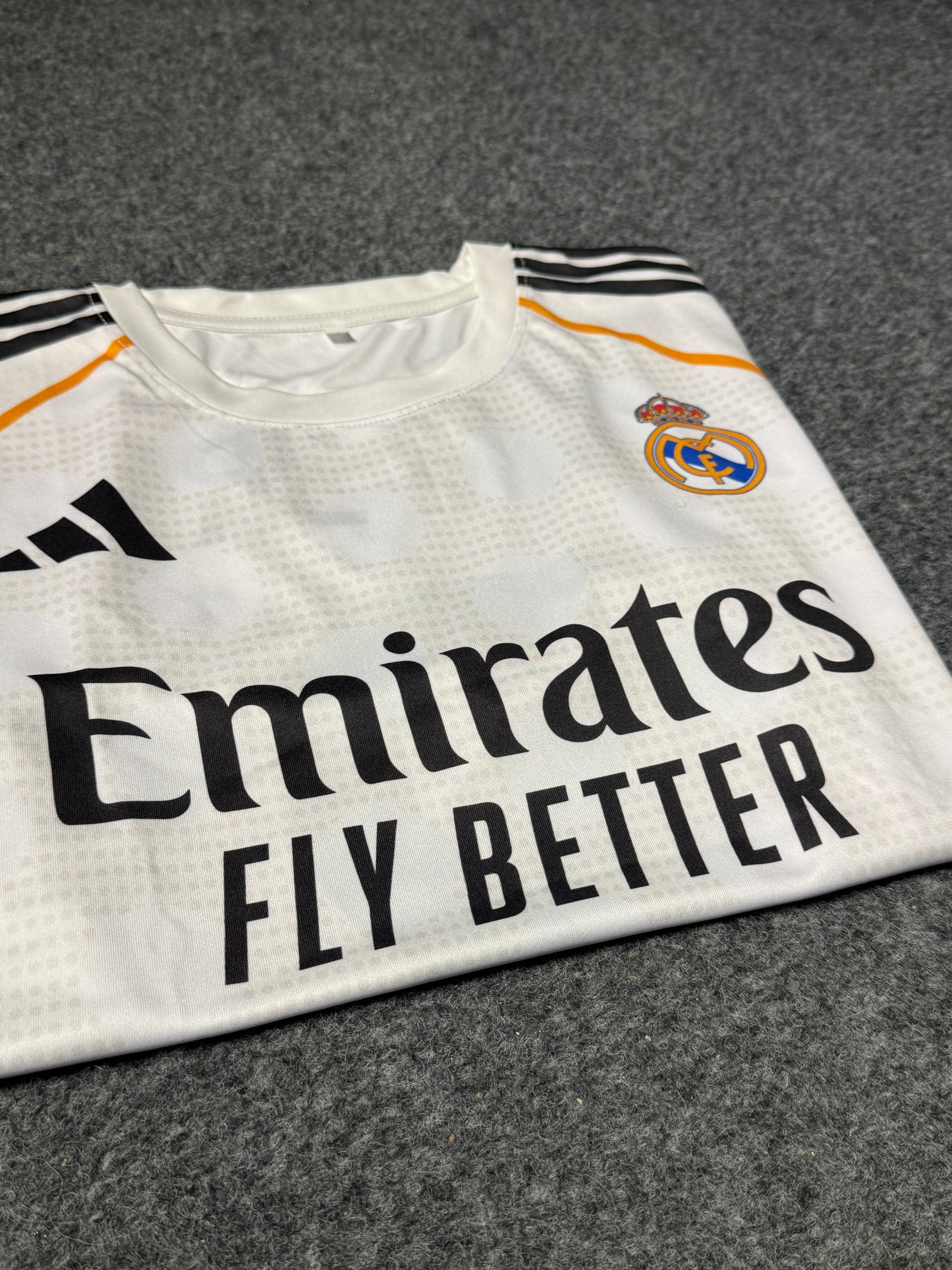 REAL MADRID HOME 25/26 JERSEY